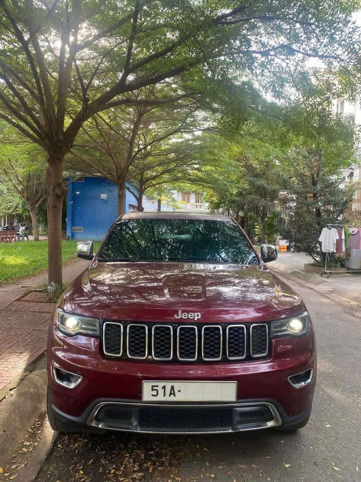 Bán xe Jeep Grand Cherokee 2016