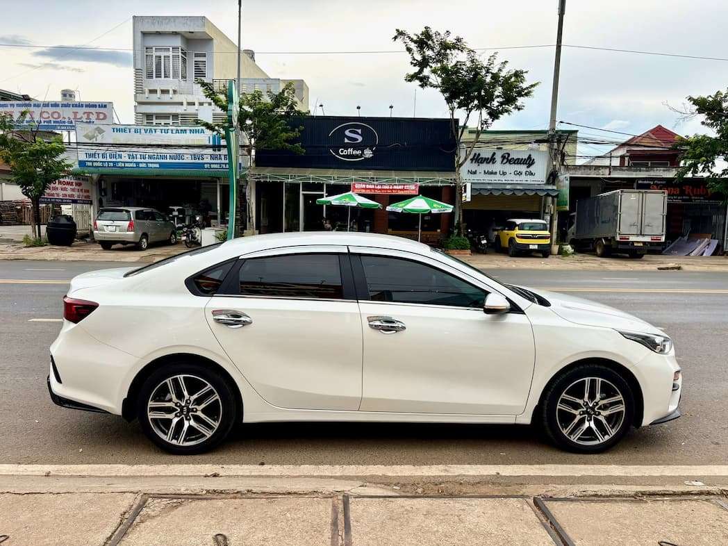 Kia Cerato 1.6 AT 2020