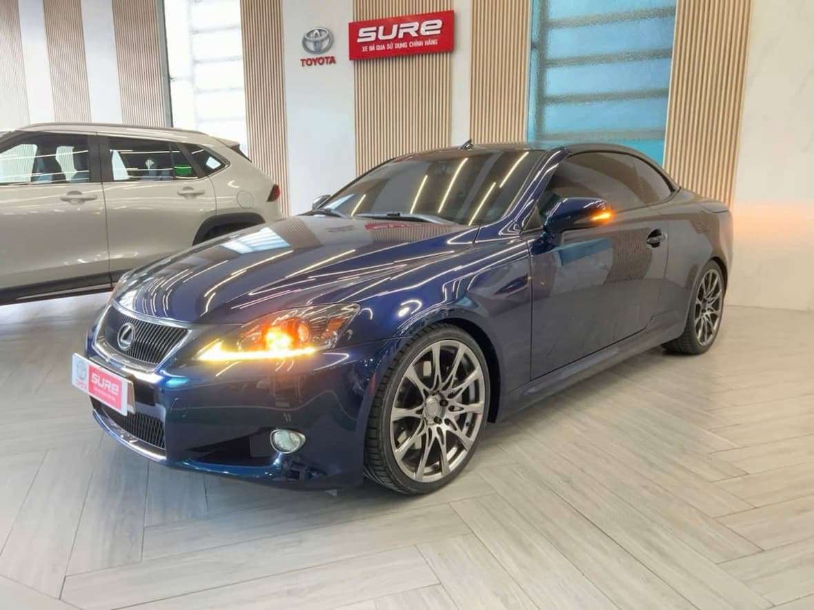 LEXUS IS 350C F Sport – 2011 siêu đẹp