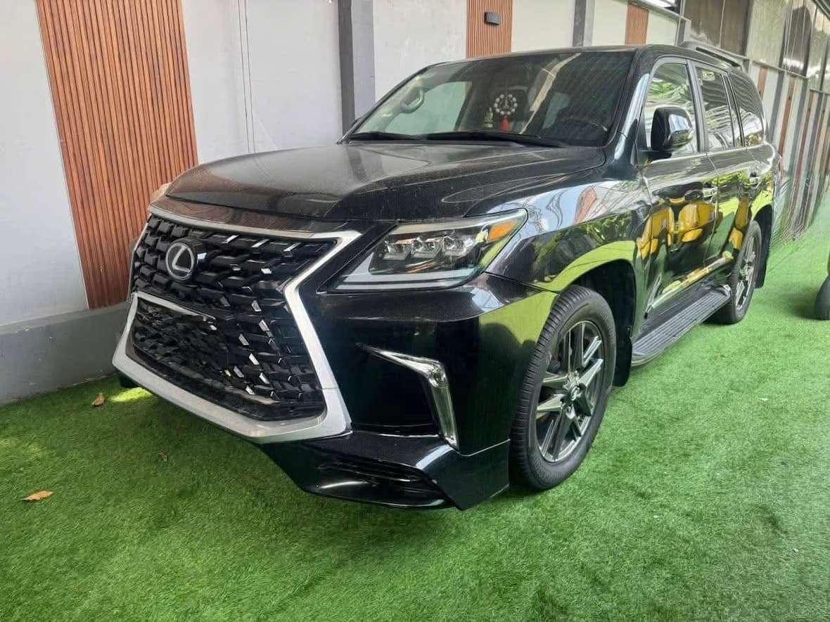 Lexus LX570 – 2011 12 vạn miles