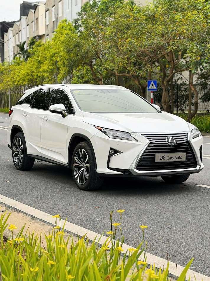 Lexus Rx350 ( bản L 7 chỗ ) sản xuất 2018