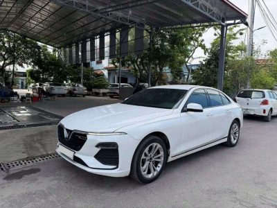 Lux a 2021 base chạy 10 vạn