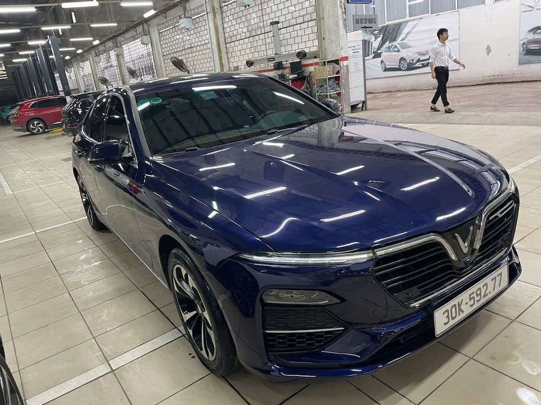 Lux A Base 2019 chạy 19v