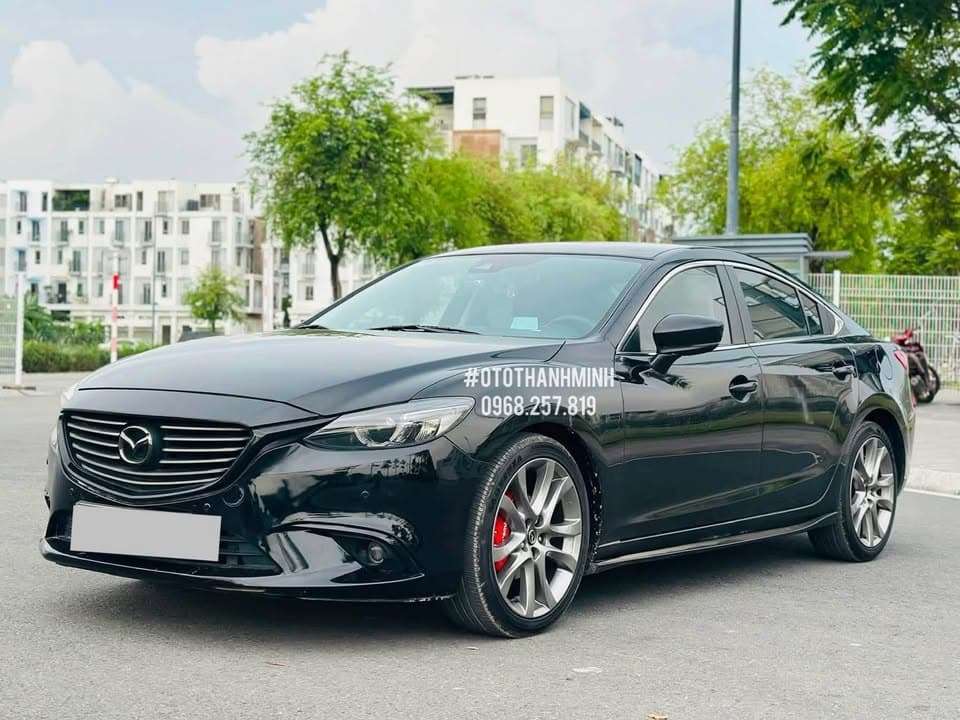 Mazda 6 2017 Premium 2.0 xe đẹp