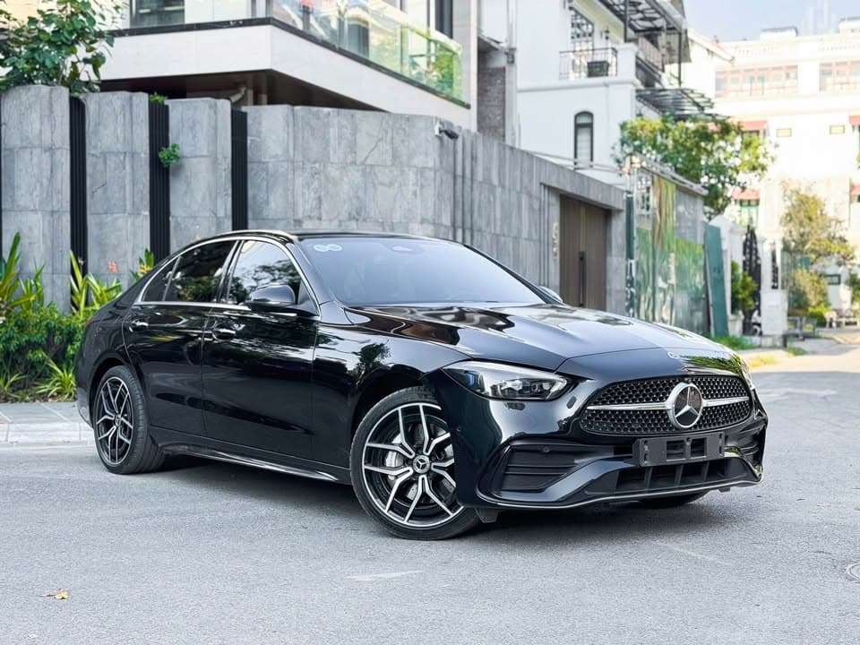 Mercedes C300 AMG 2022 CBU Nhập Khẩu Đức