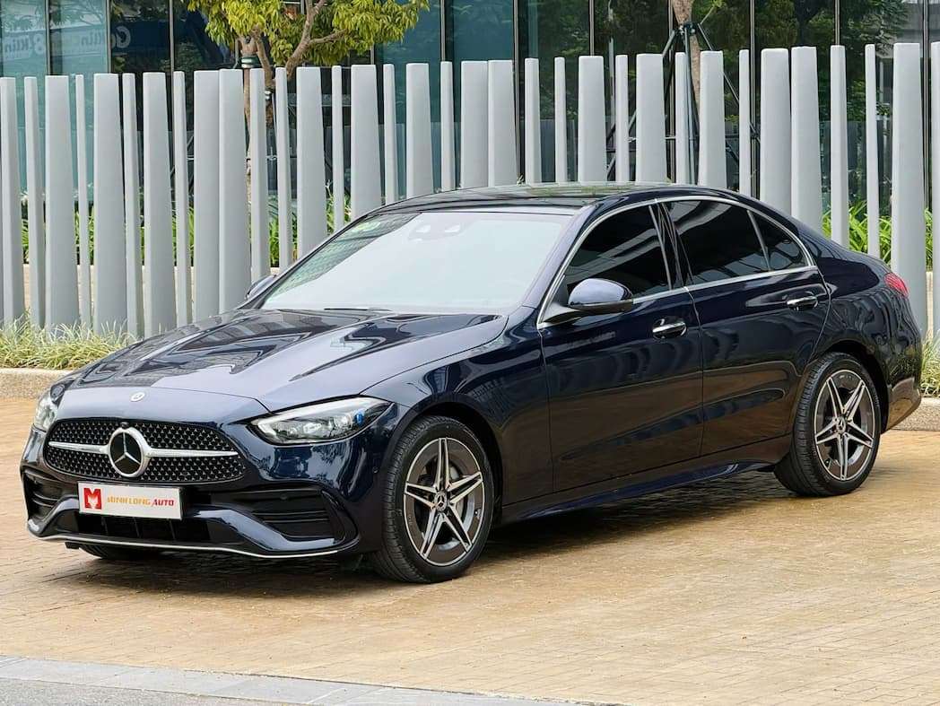 Mercedes C300 AMG 2022, đki 2023