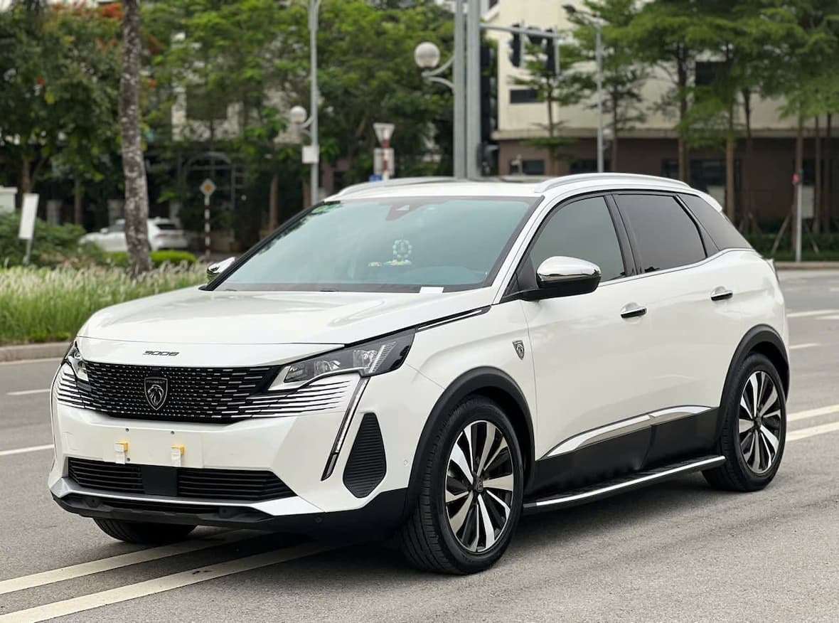 Peugeot 3008 GT sx 2025