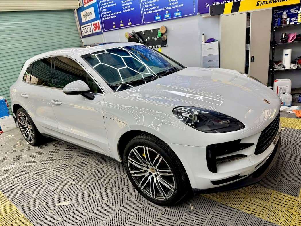 Porsche Macan S V6 3.0 Sản xuất: 2014 dki 2015