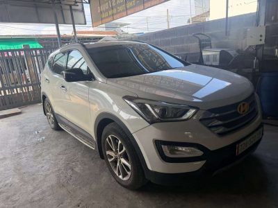 santafe 2013 nhập khẩu 7 chỗ
