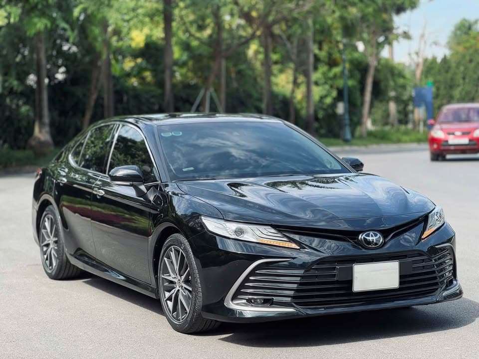 Toyota Camry 2.0Q 2022
