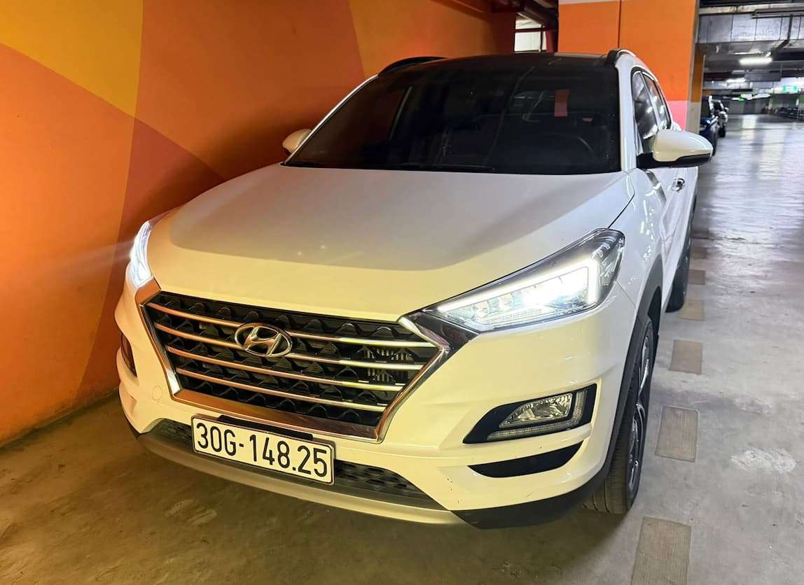 Tucson 1.6 Turbo sx cuối 2019 model mới