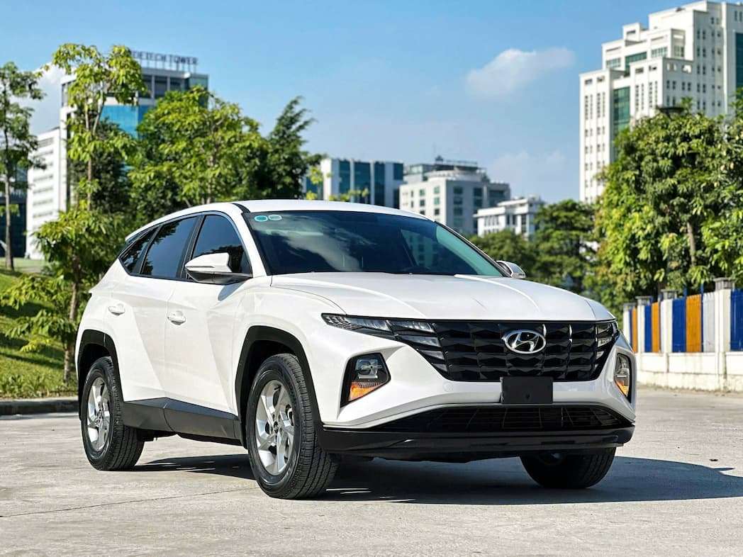 Tucson 2023 tiêu chuẩn chạy cực ít 2 vạn km
