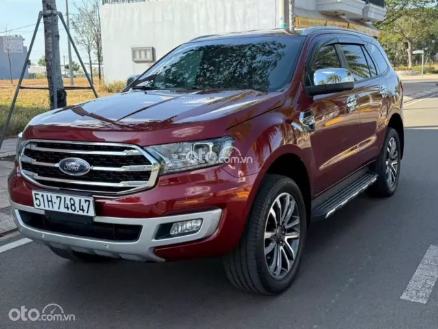 Ford Everest Titanium 2.0 AT 4×2 2020