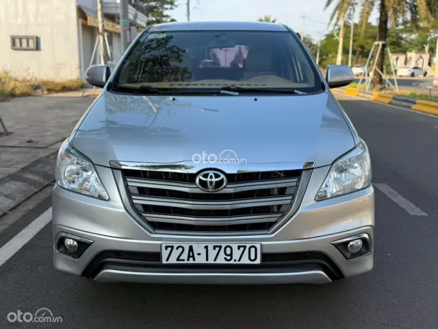 Toyota Innova 2.0E 2016