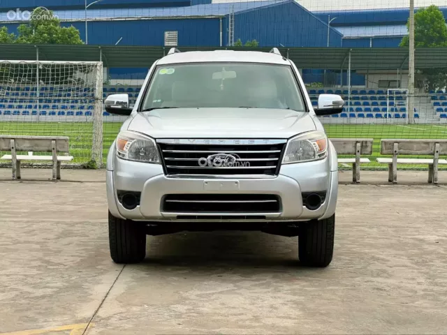 Ford Everest 2011