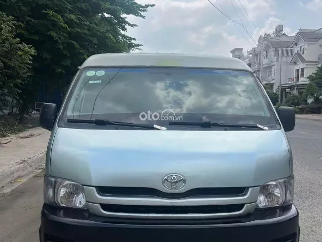 Toyota Hiace 2008