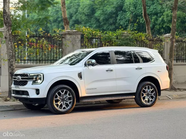Ford Everest Titanium 2.0L AT 4WD 2025