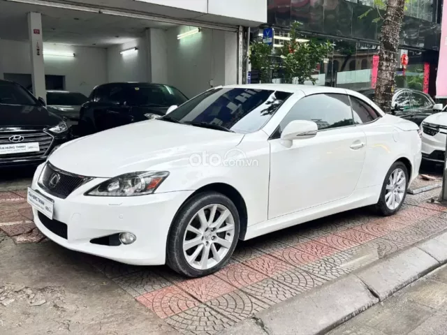 Lexus IS 300 Luxury 2011