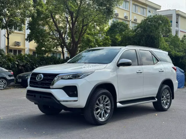 Toyota Fortuner 2.7V 2021