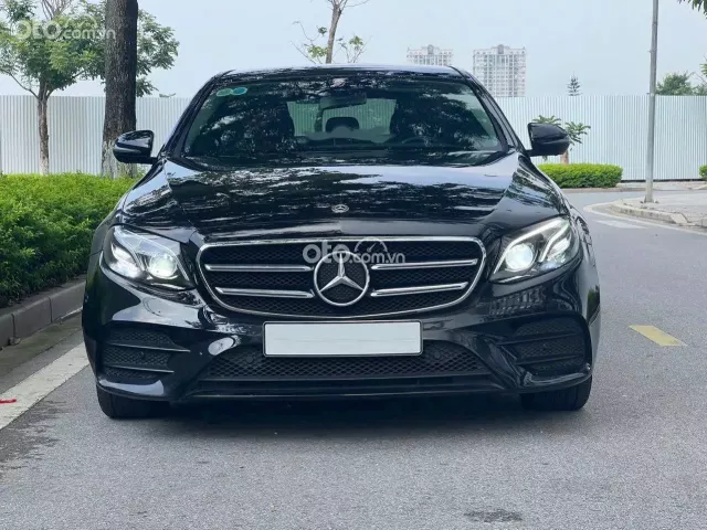 Mercedes-Benz E300 AMG 2019