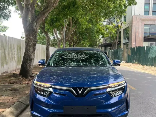 VinFast VF8 S 2024