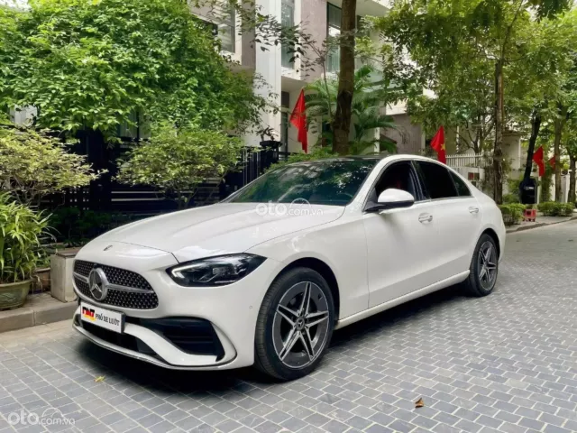 Mercedes-Benz C200 Avantgarde Plus 2022