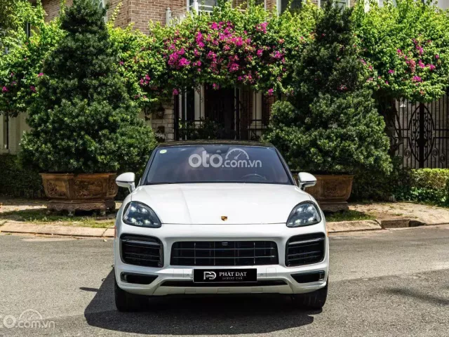 Porsche Cayenne Coupe 2021