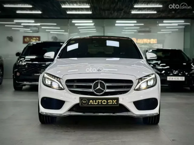 Mercedes-Benz C300 AMG 2017