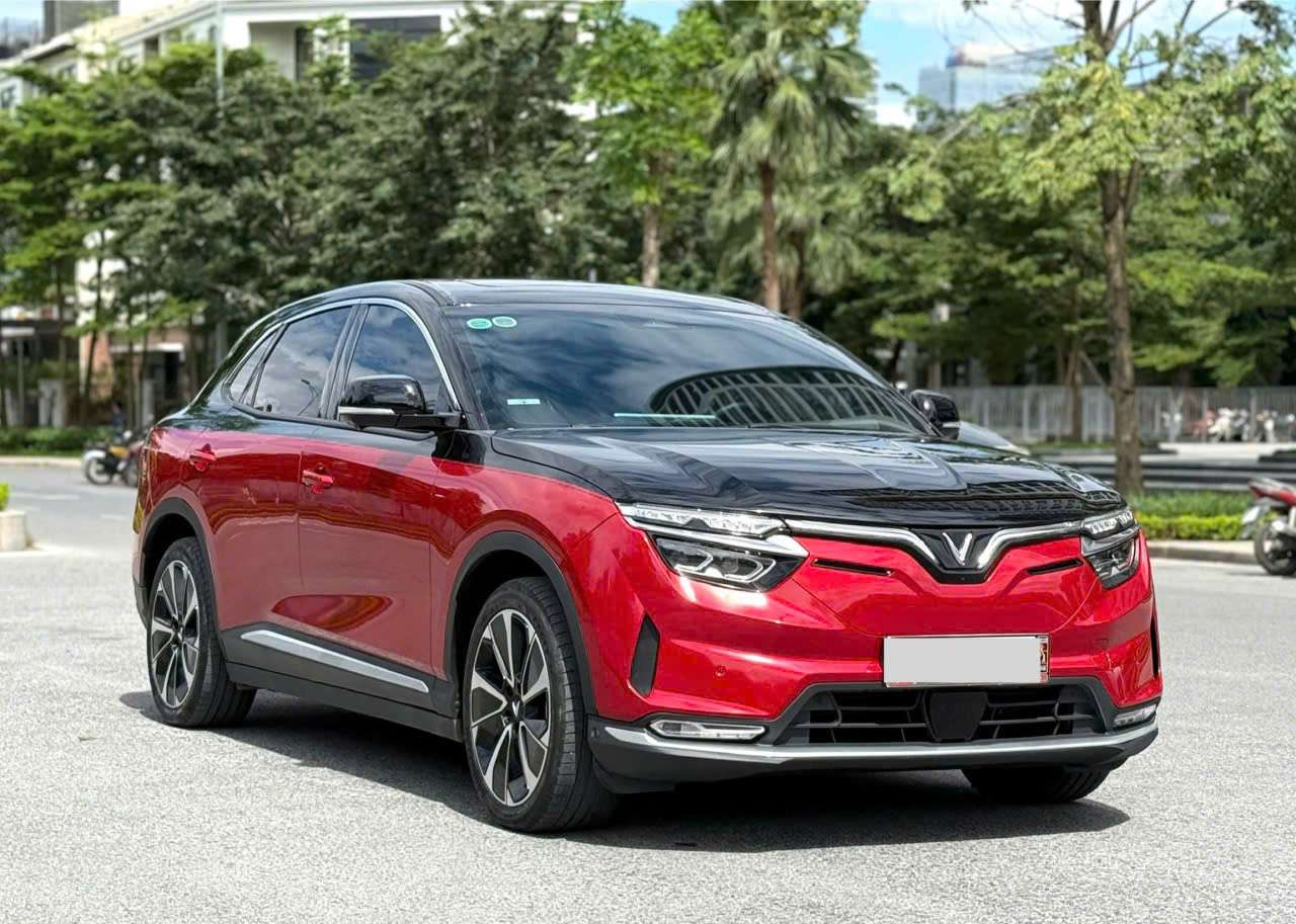 VINFAST VF8 LUX PLUS 2024 – BẢN ĐẶC BIỆT, ĐỎ/NÓC ĐEN, FULL OPTION