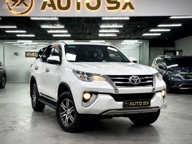 Toyota Fortuner 2.4G 4×2 AT 2018