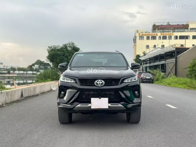 Toyota Fortuner 2021