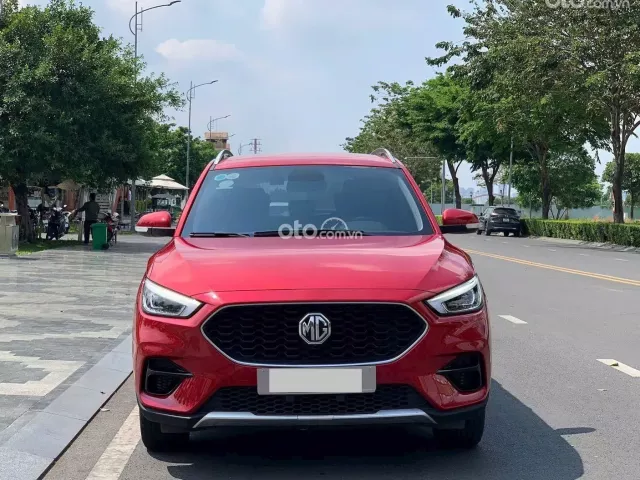 MG ZS STD+ 2024